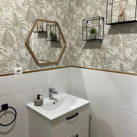 Apartment Estudios Eucalyptal A 100 M Del Mar